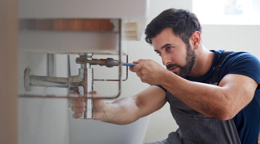 Professional water heater installation services in Pineville, SC